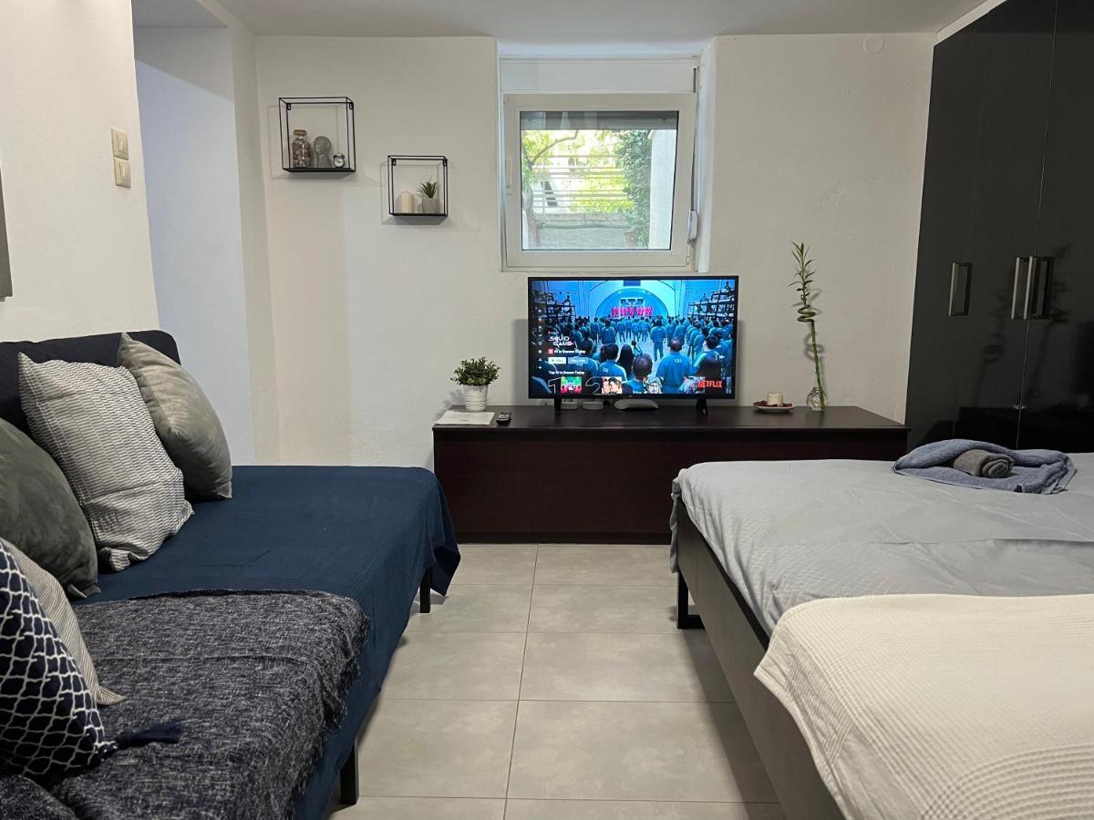 Apartmán Glyfada Coast Studio Atény Exteriér fotografie